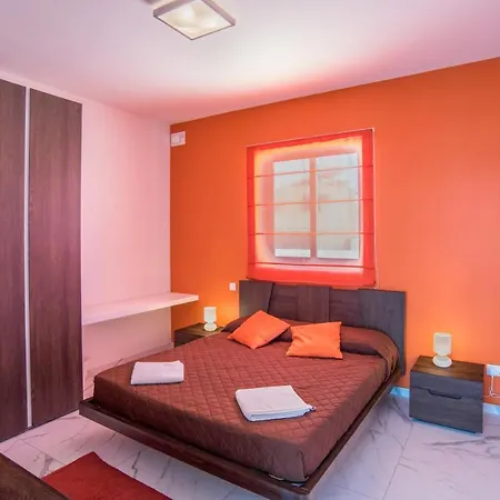 Apartment The Sea-bank *