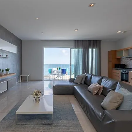 The Sea-bank شقة *