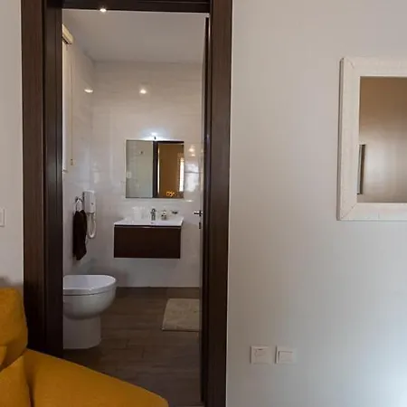 The Sea-bank مارساسكالا